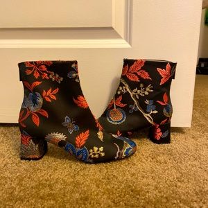 Beautiful multicolor brocade booties.